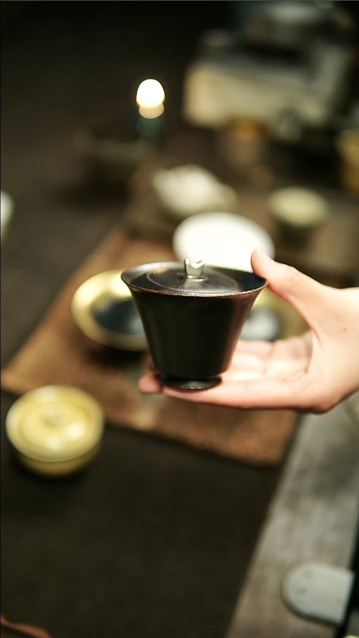 【闪购商品】欧阳文俊陶泥薄胎盖碗