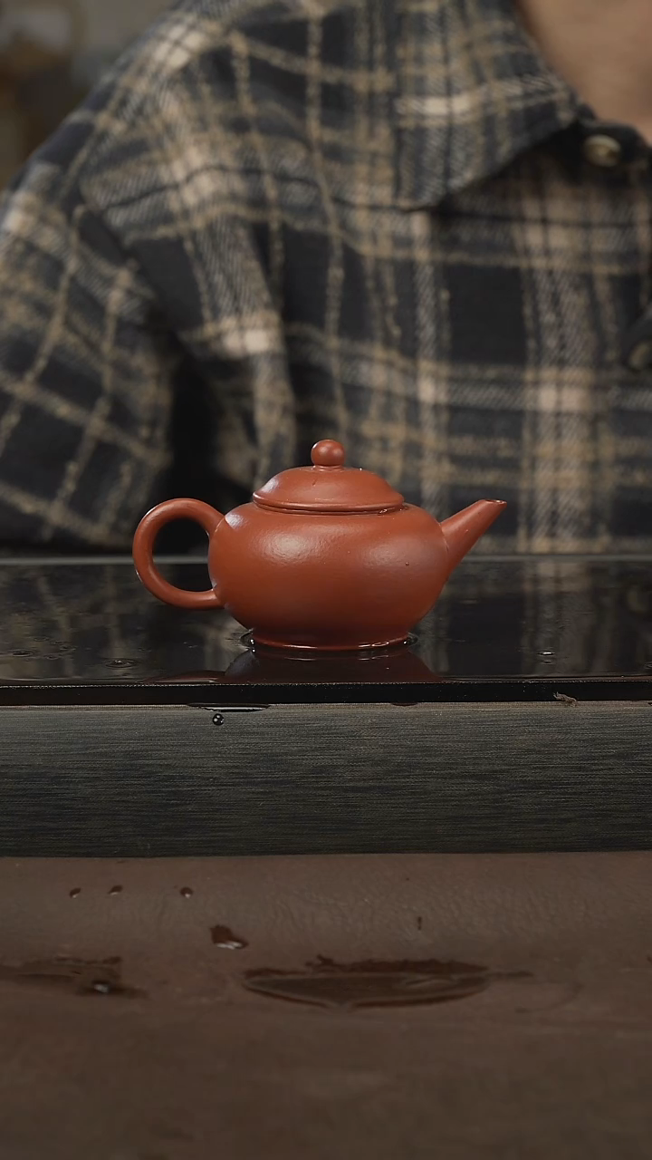 茶壶紫砂14，水平，朱泥，100cc