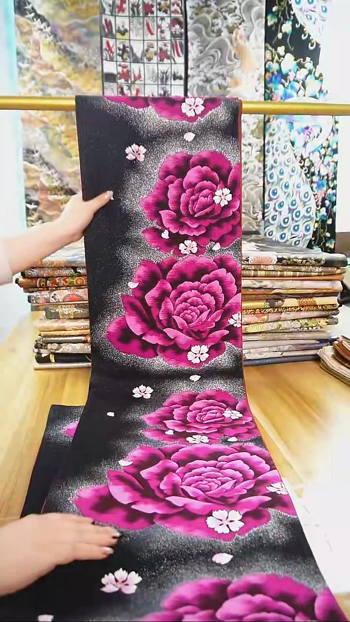 【闪购商品】织绣织锦32六通细密织花卉