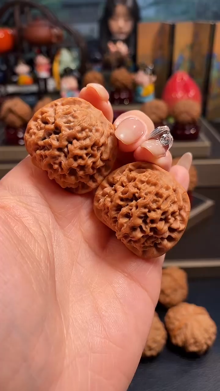 【闪购商品】文玩核桃把件B470秦闷36