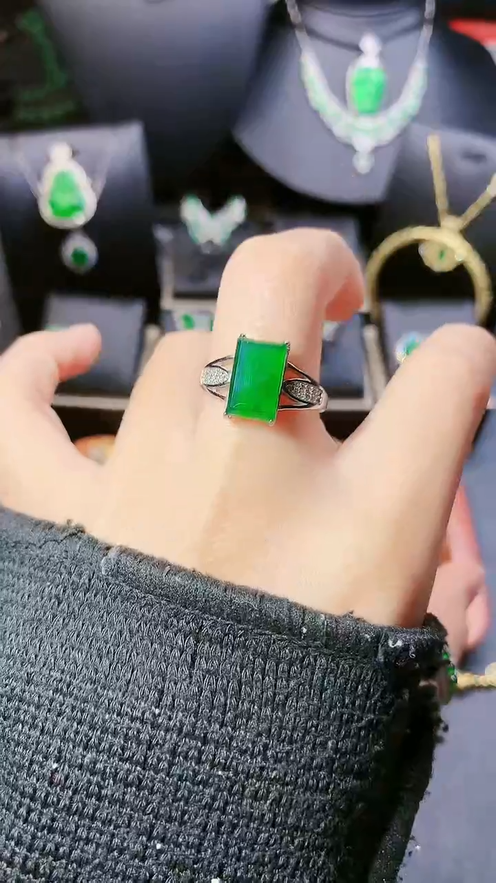 【闪购商品】翡翠戒指银S925镶嵌戒指1