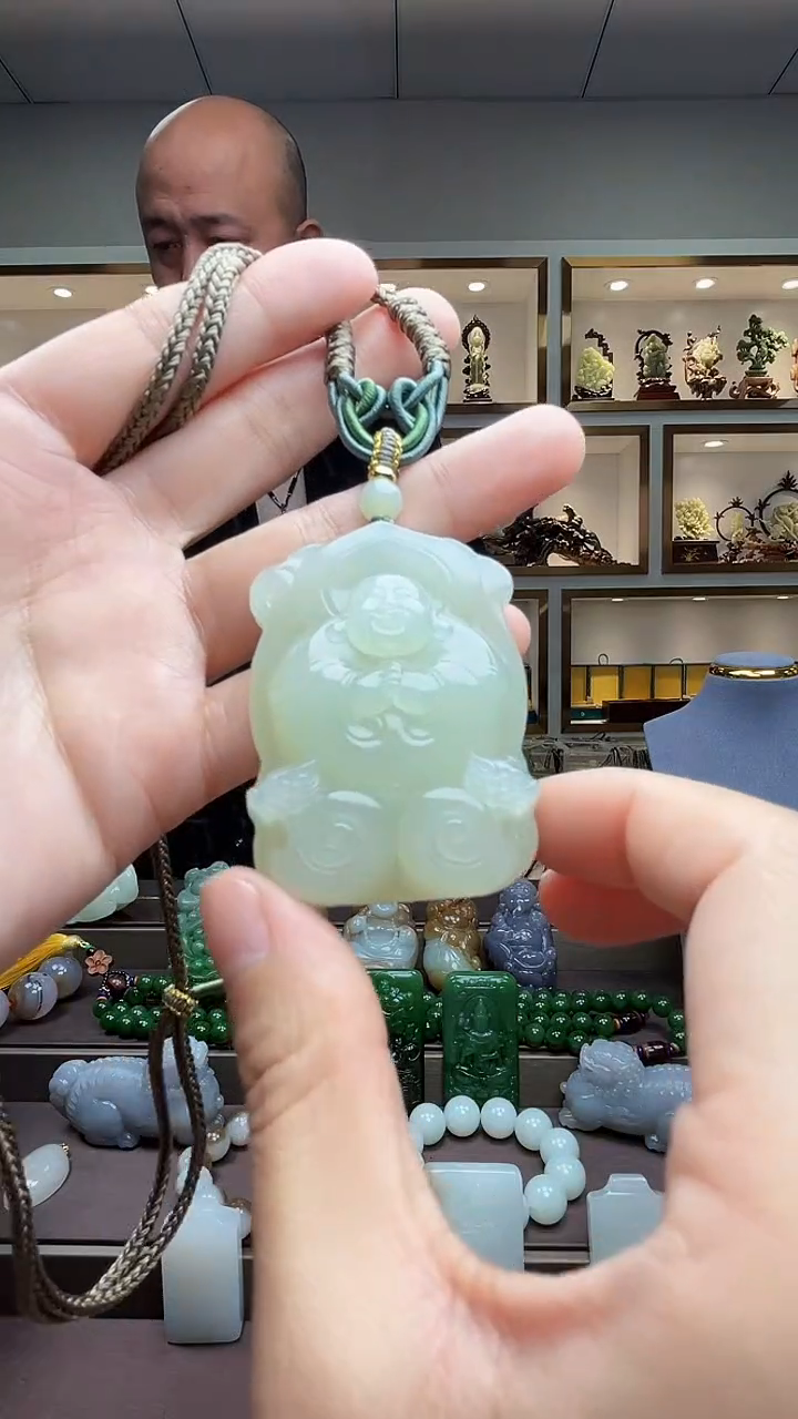 【闪购商品】和田玉颈饰未镶嵌苏