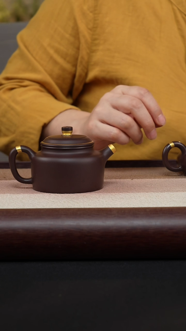 【闪购商品】紫砂茶壶德钟-老紫泥-吴永军MH-1656