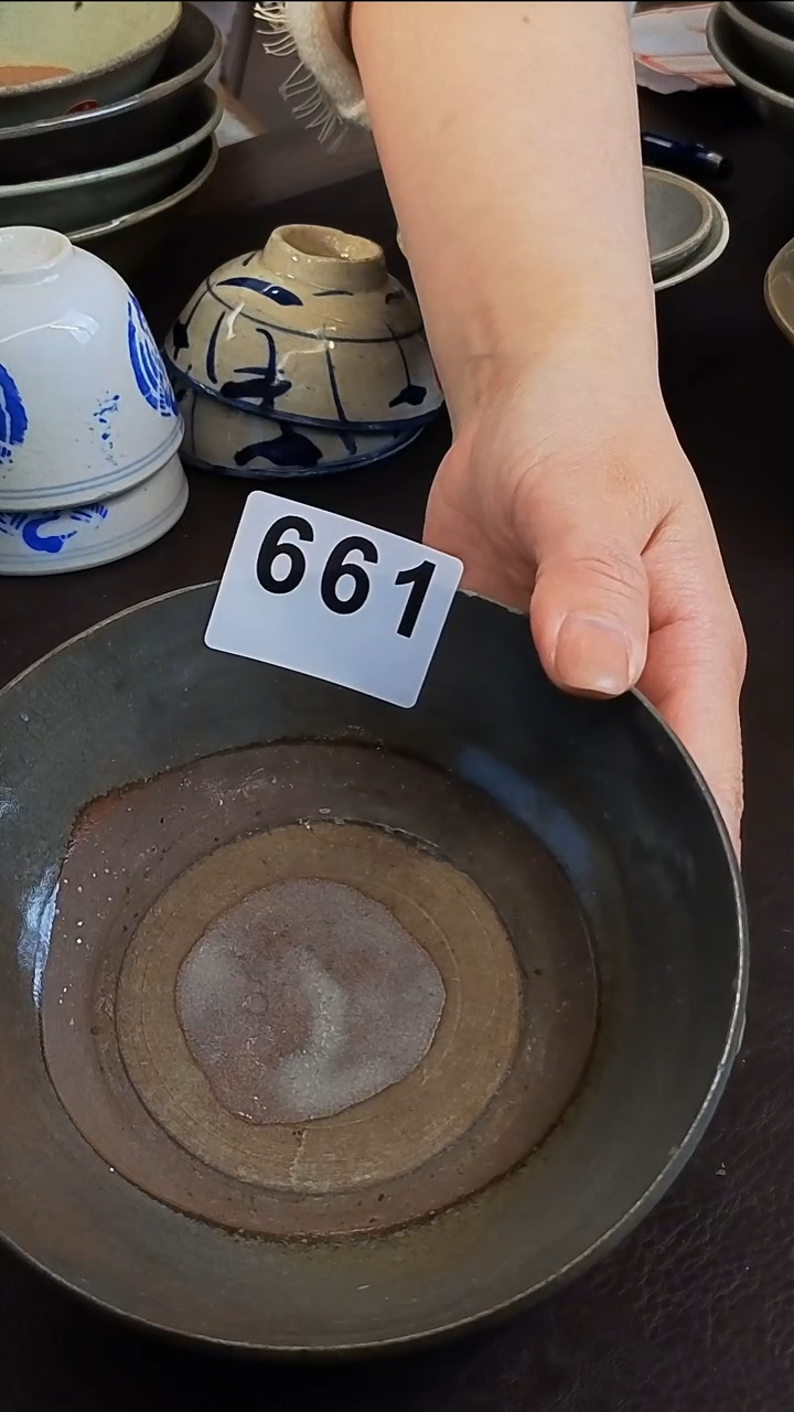 【闪购商品】1漂漂亮亮的瓷器编号661