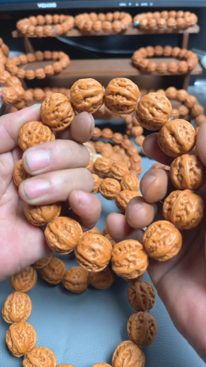 【闪购商品】文玩核桃吊坠文玩手串