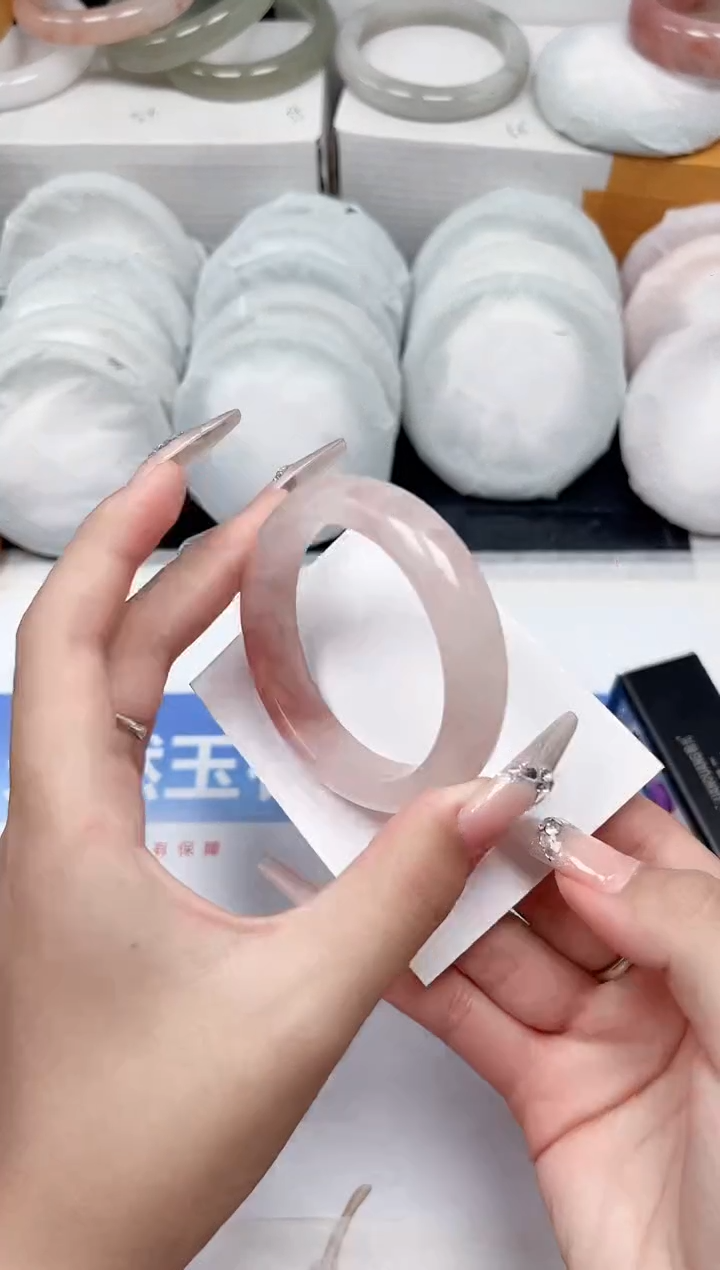 石英质玉手镯未镶嵌113-52.1