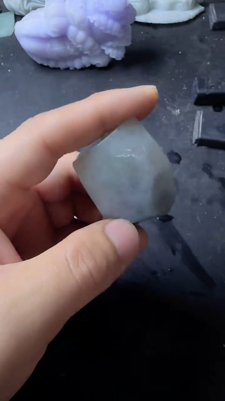 翡翠挂件未镶嵌002翡翠