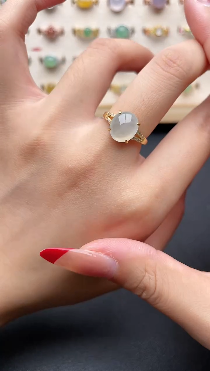 【闪购商品】翡翠戒指银S925镶嵌一物一证一礼盒