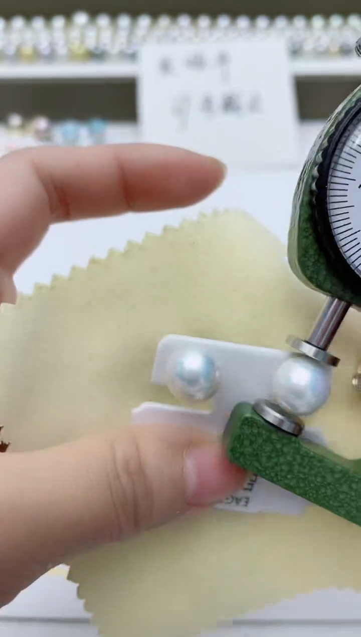 【闪购商品】淡水珍珠耳饰银S925镶嵌A16