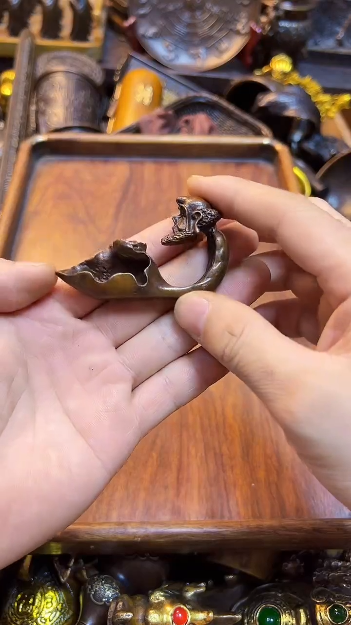 1案台摆件  物品摆件