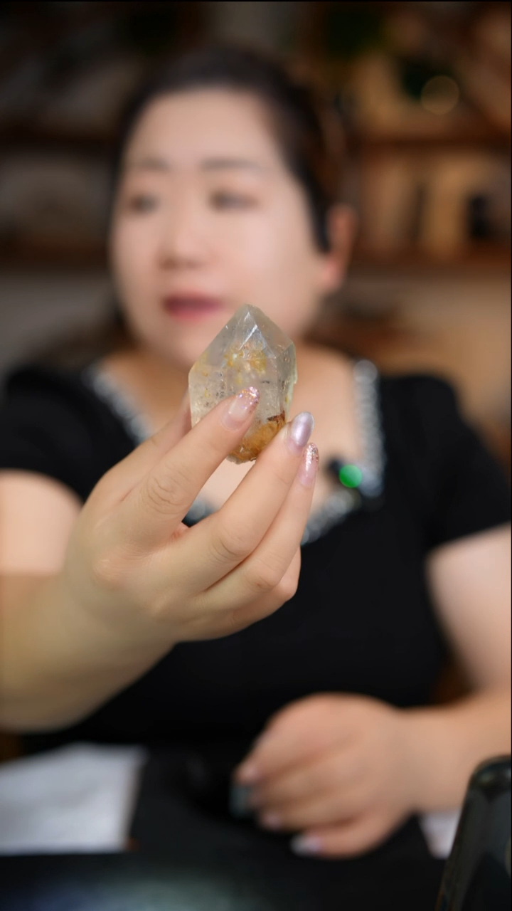 未镶嵌珠宝半成品水晶水胆原石D646