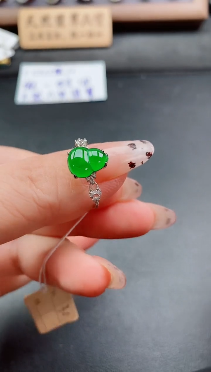 银S925镶嵌戒指翡翠1