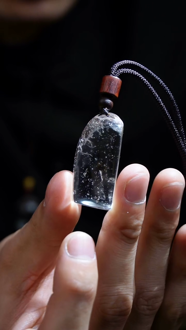 吊坠(赠链)未镶嵌水晶水晶