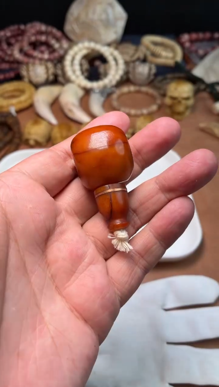 牛骨其他杜****.杂件012-超润三通-有棕裂