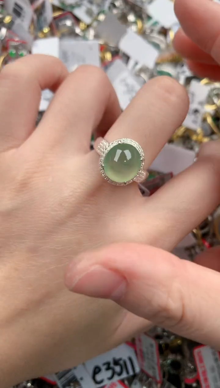 未镶嵌戒指翡翠888    5