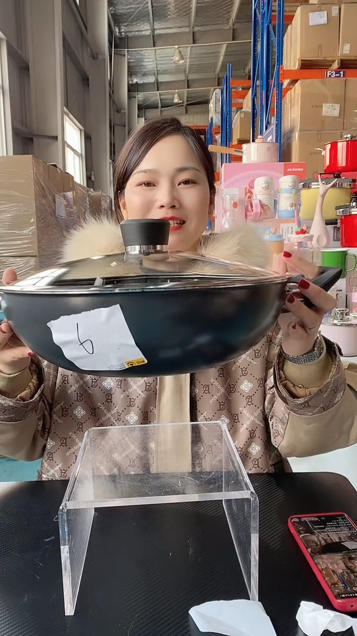 【闪购商品】珐琅6号珐琅锅