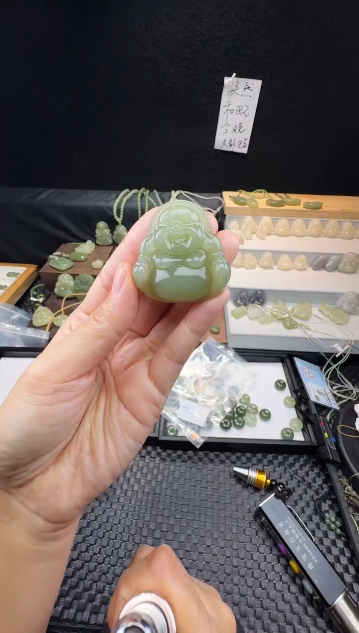 【闪购商品】和田玉颈饰未镶嵌40佛公一整套