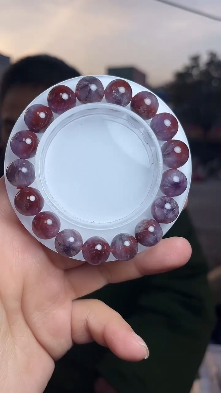 【闪购商品】水晶手链未镶嵌天然极光手串多样性发一11mm