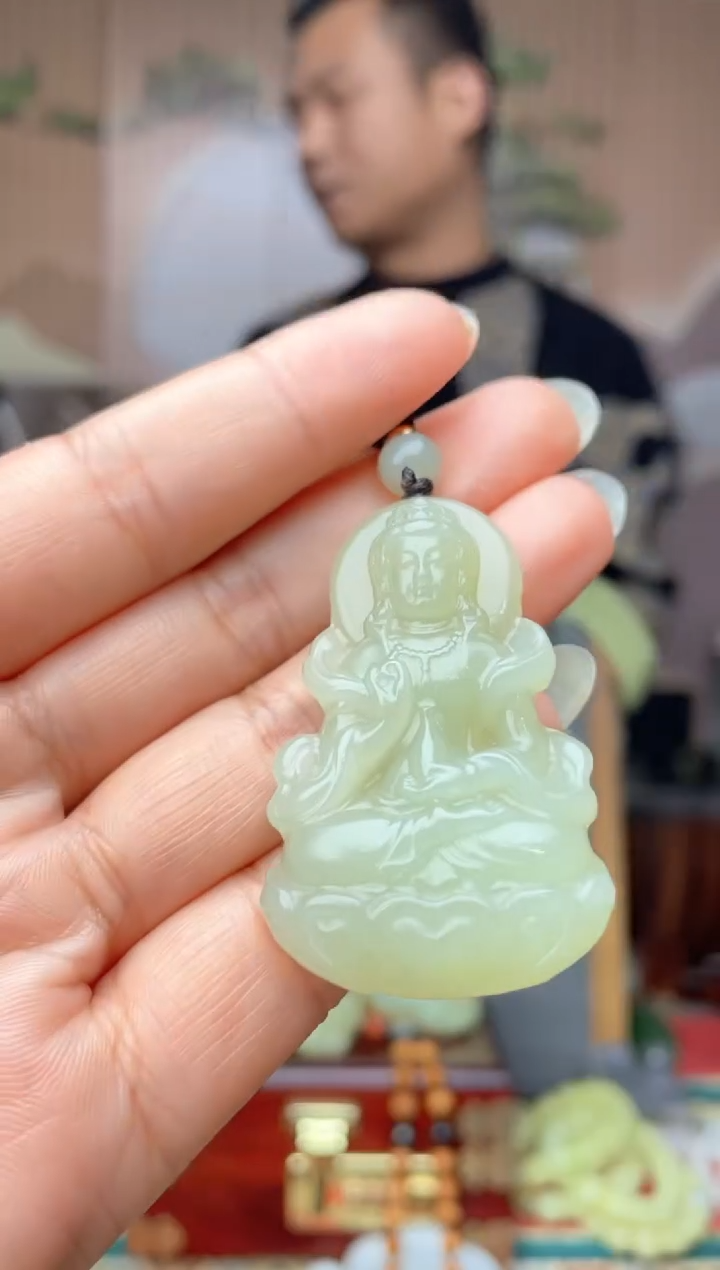 颈饰未镶嵌和田玉拍一发一