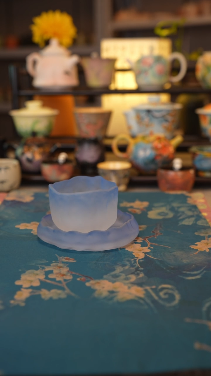 【闪购商品】福利品 蓝色琉璃套杯