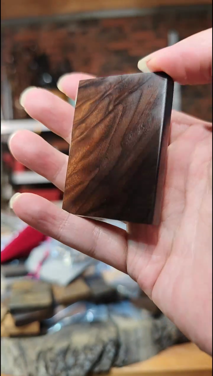 金丝楠无事牌手把件