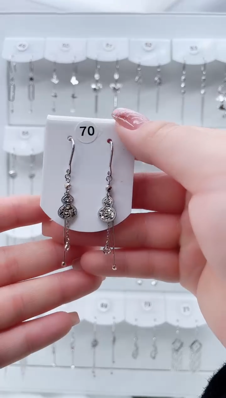 PT950 铂金耳饰   葫芦流苏耳钩   5.08g    17196