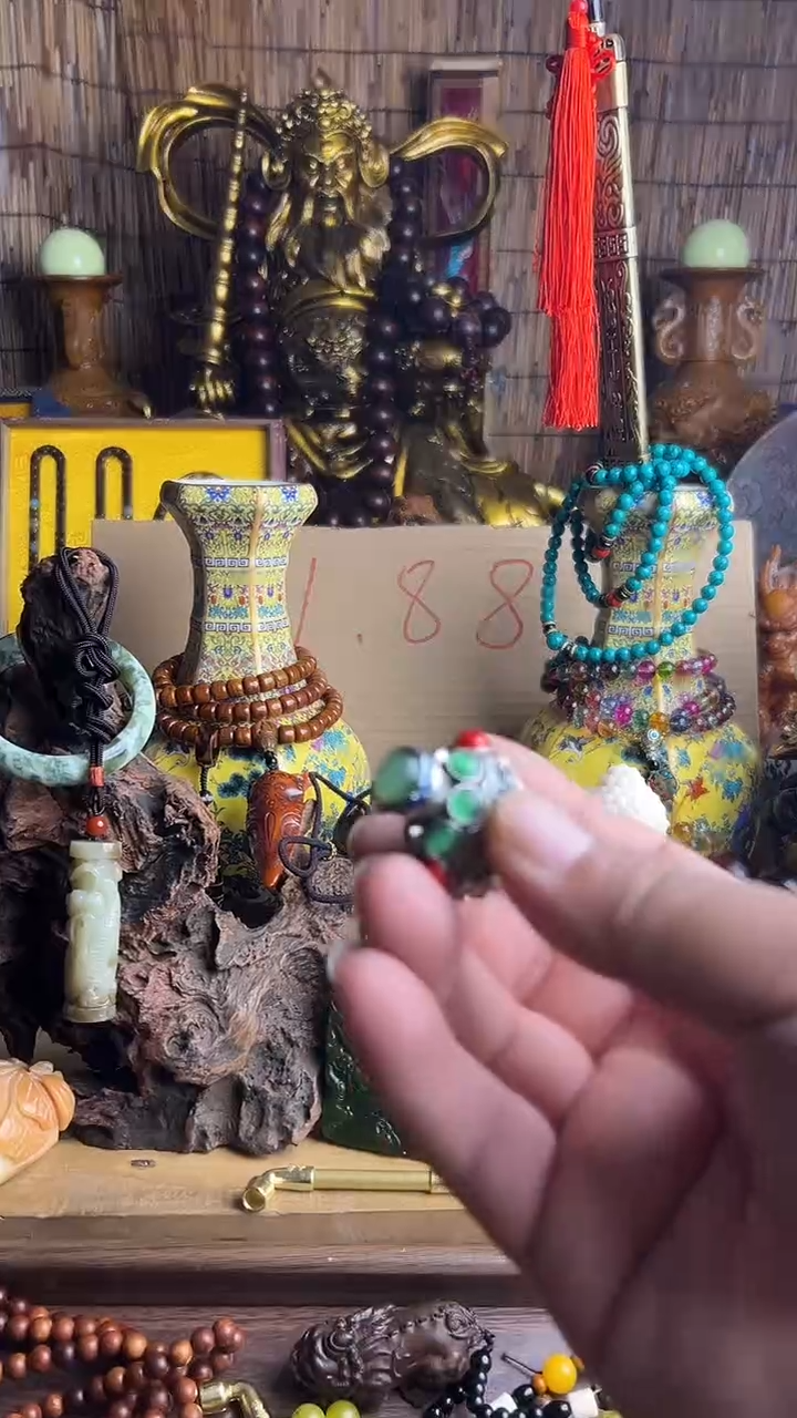 吊坠滴血莲花菩提逸品轩精选