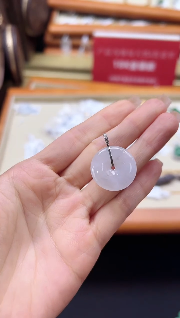 翡翠18K金镶嵌颈饰DFZ0327-47