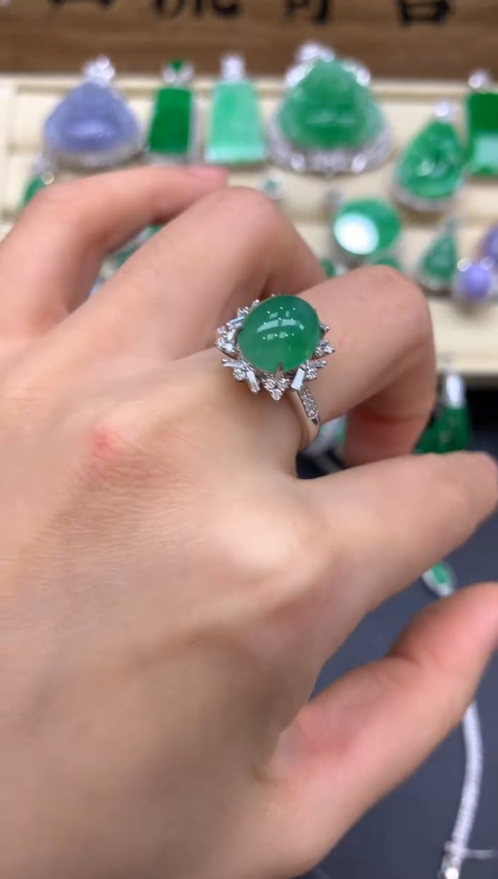 【闪购商品】翡翠戒指18K金镶嵌541-中国好珍宝