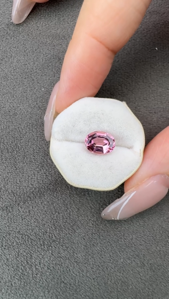 未镶嵌珠宝半成品碧玺1.35ct1