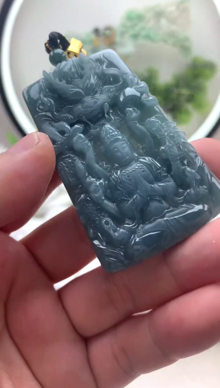 颈饰未镶嵌翡翠千手观音