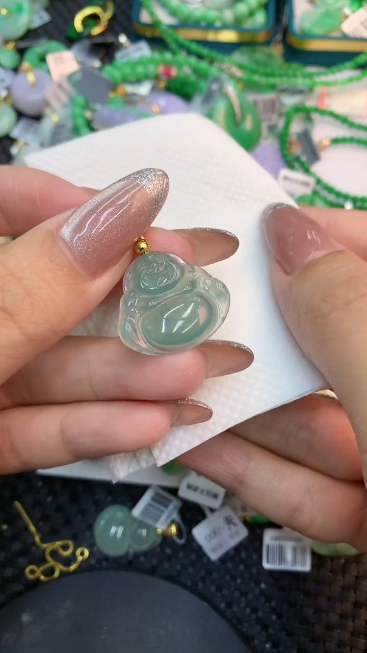 颈饰未镶嵌翡翠1