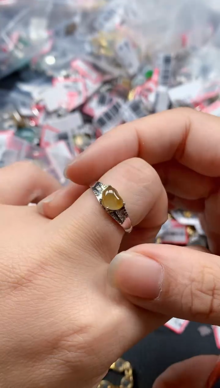 银S925镶嵌戒指翡翠天然A货缅甸翡翠