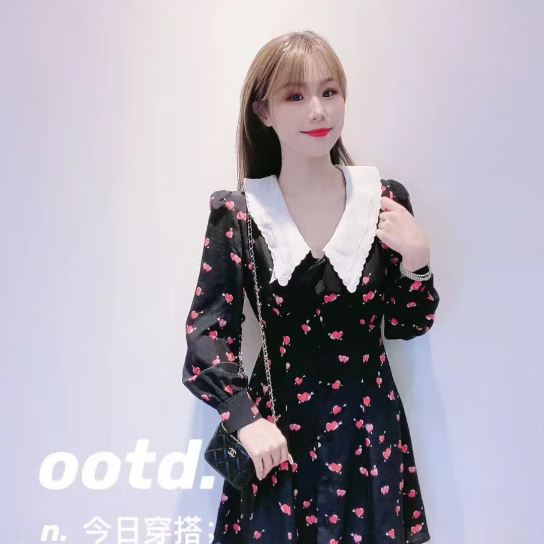 未使用 MIU MIU/缪缪 Miu Miu 娃娃领真丝碎花连衣裙 黑色38
