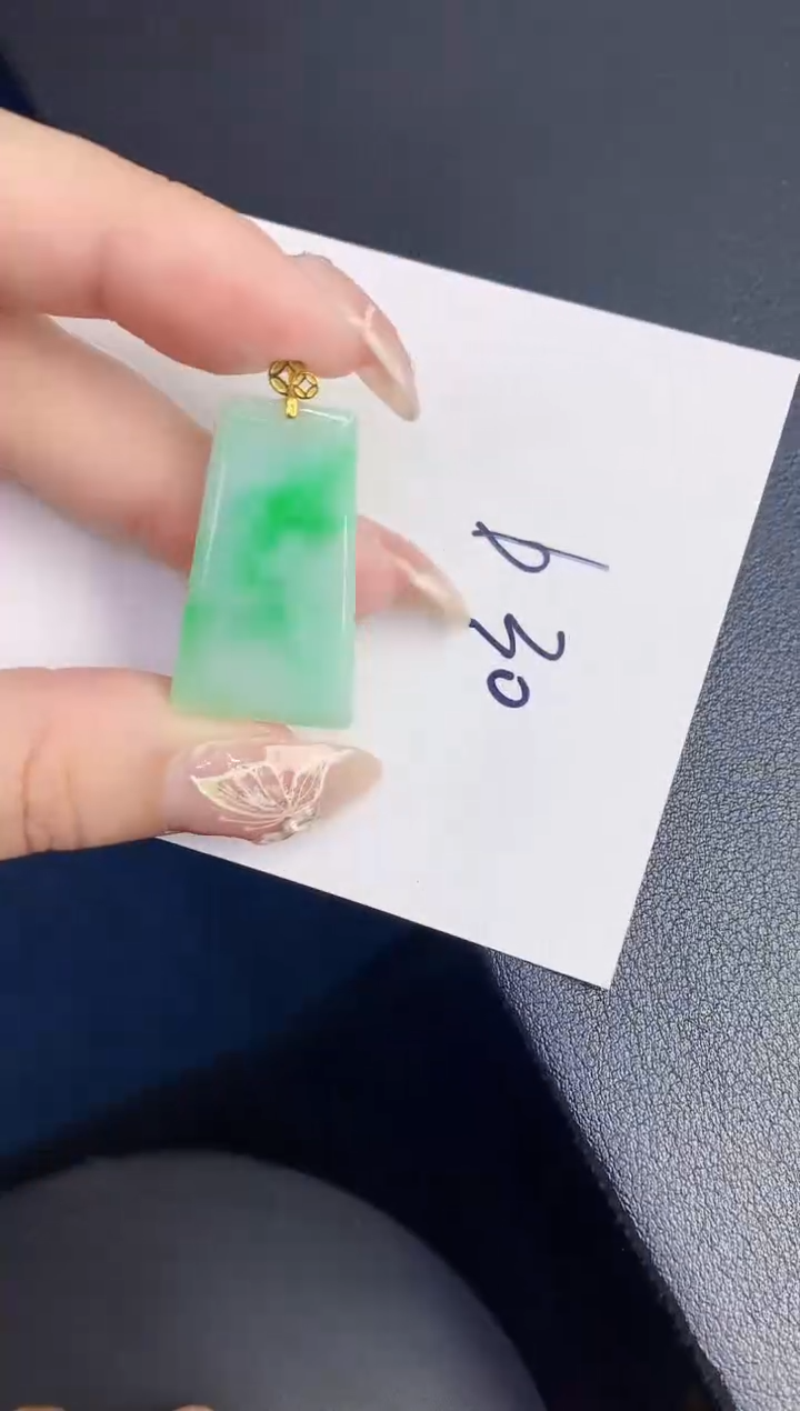 【闪购商品】翡翠颈饰18K金镶嵌0000000000