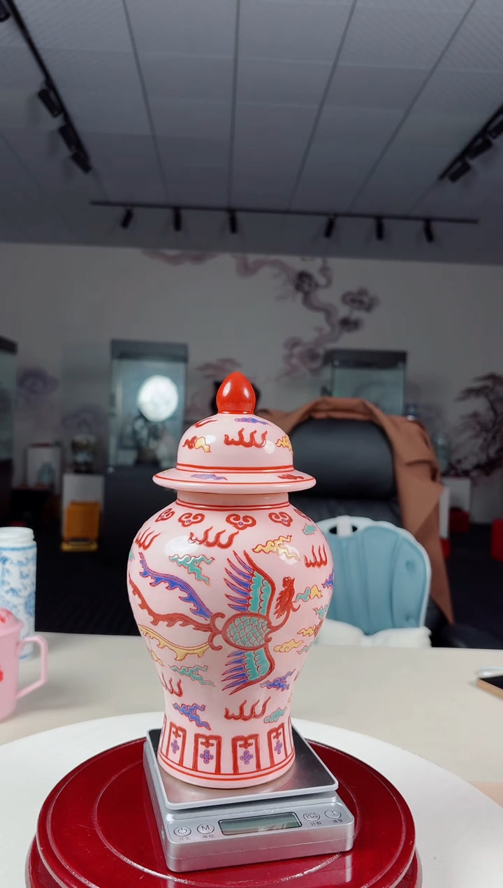 瓶陶瓷红稀龙凤小将军罐+底座+礼盒