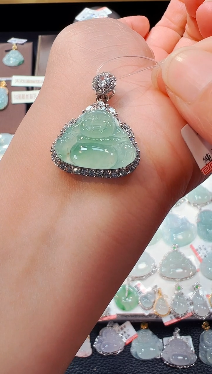 【闪购商品】翡翠吊坠(不含链)银S925镶嵌佛公吊坠