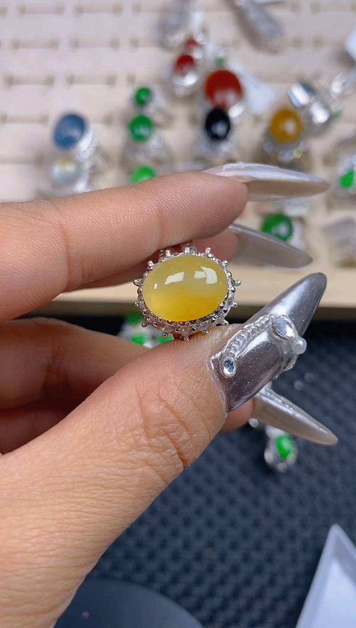 定制翡翠未镶嵌天然翡翠蛋面257