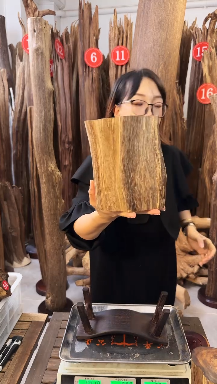 沉香沉香枕 沉香原料发一件23