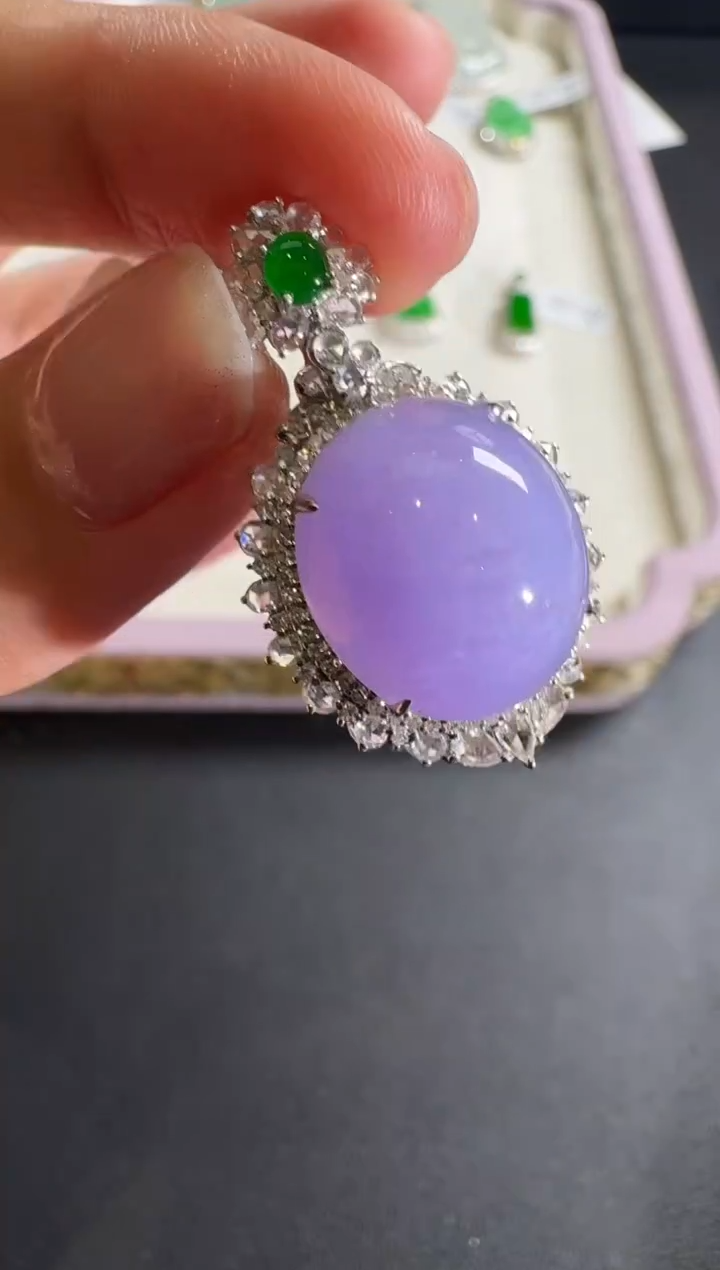 【闪购商品】翡翠吊坠(不含链)18K金镶嵌【源头工厂】钻石镶嵌