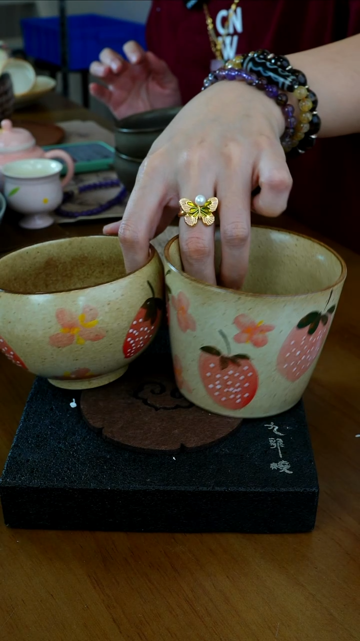 茶瓷物语2个杯子