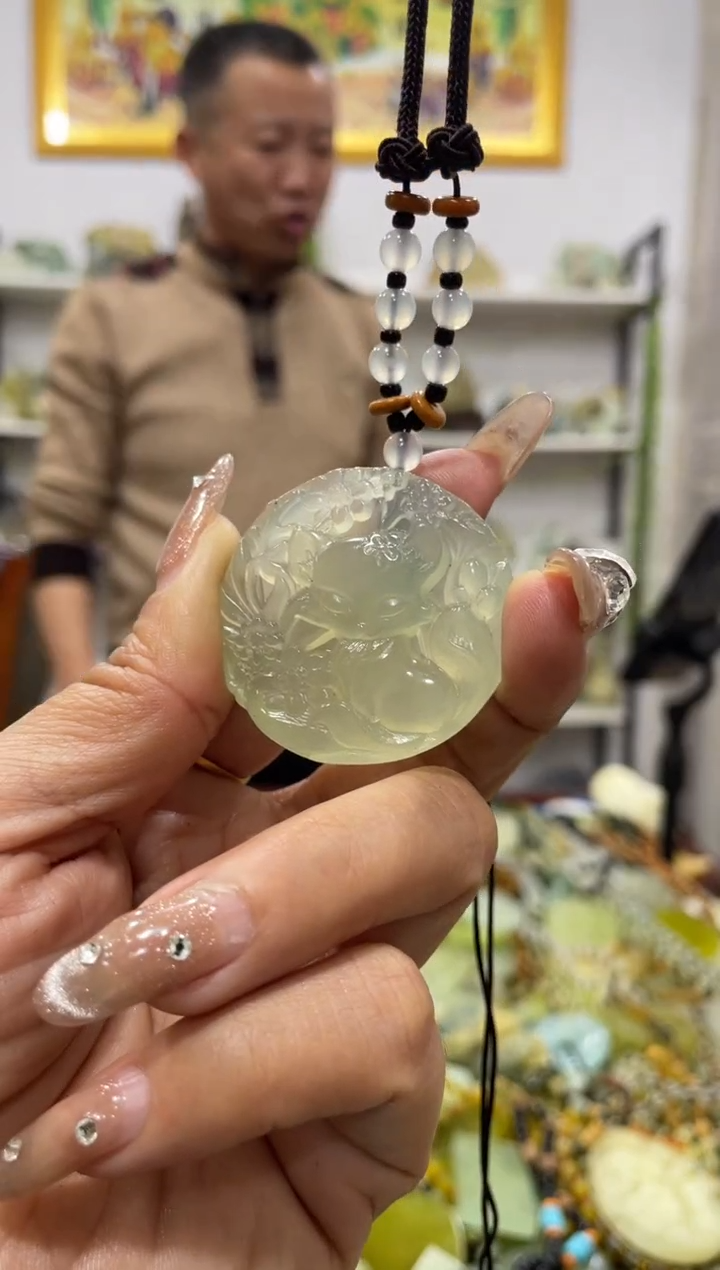 【闪购商品】岫玉吊坠未镶嵌         