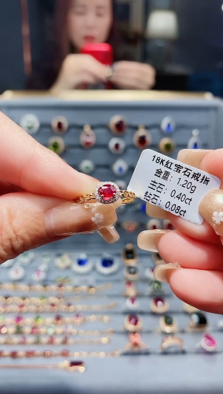 【闪购商品】红宝石戒指18K金镶嵌0.40.