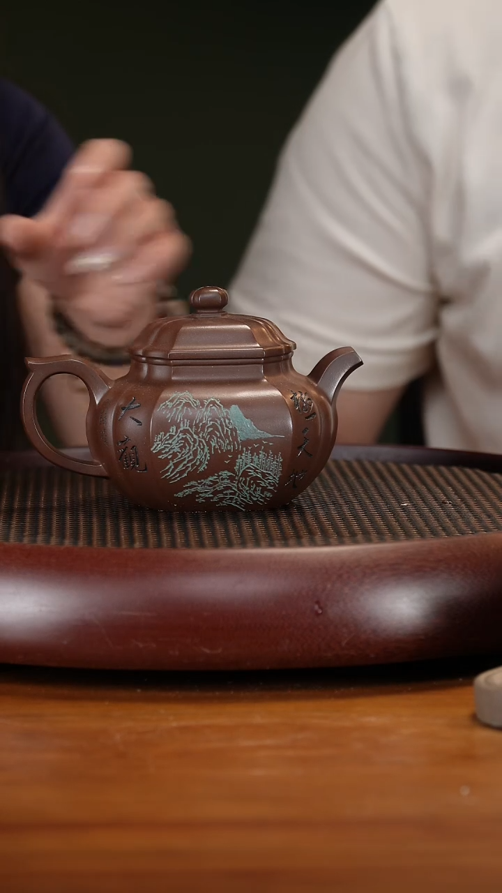 茶壶紫砂61ZKM筋纹掇只 老紫泥350cc