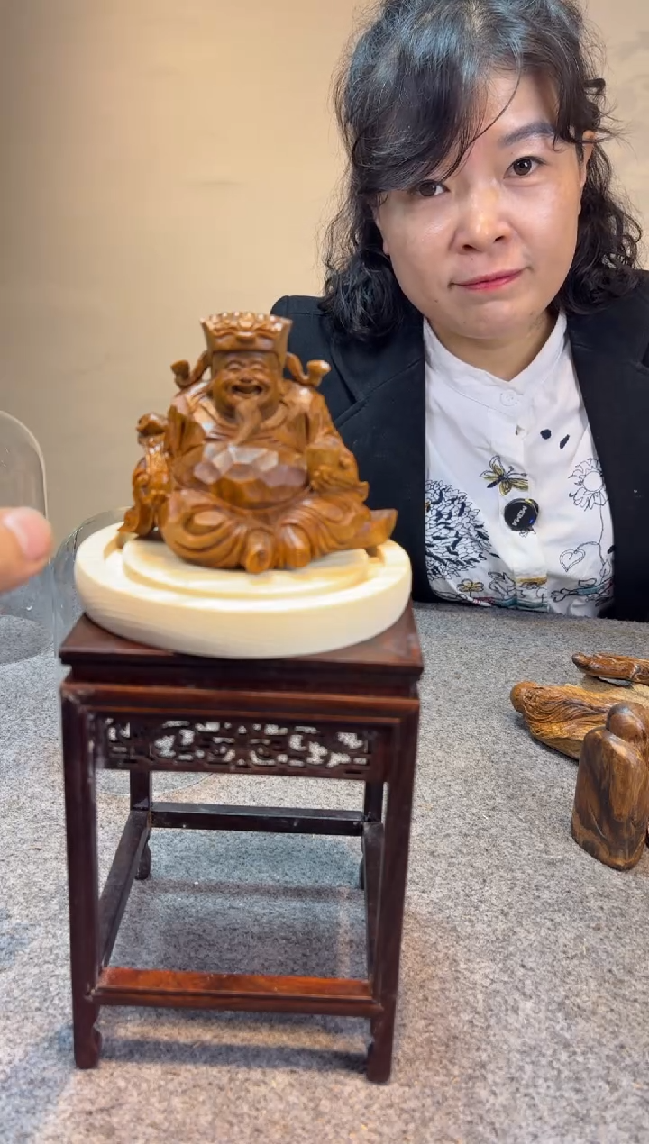 贡木飞*贡木贡木贡木