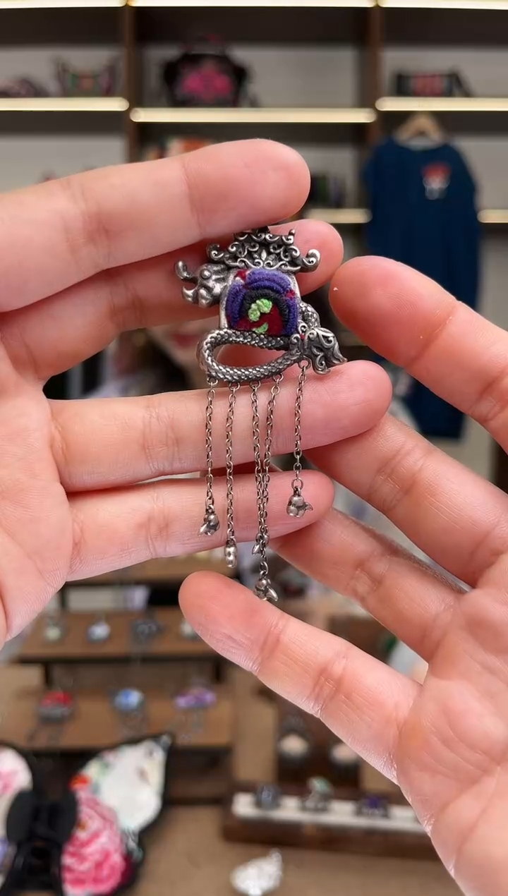 织绣1686黔东南苗族刺绣