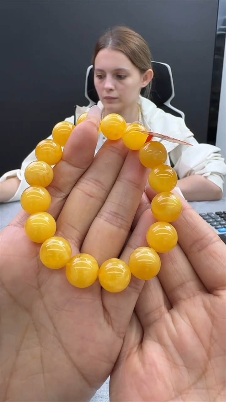 【闪购商品】琥珀手链未镶嵌96秒拍号