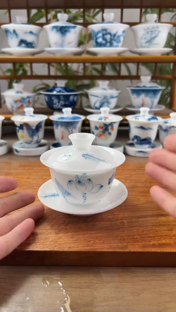 全品高冰荷花鱼聚130ml三才盖碗