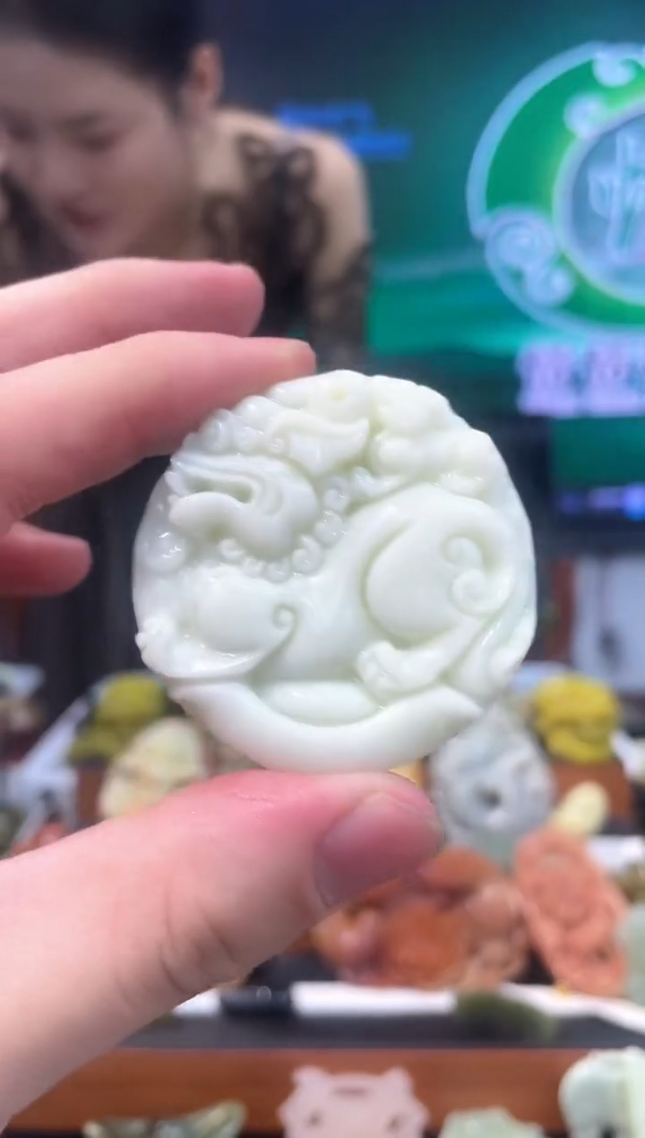 【闪购商品】岫玉吊坠未镶嵌·多样性发货*拍一发一