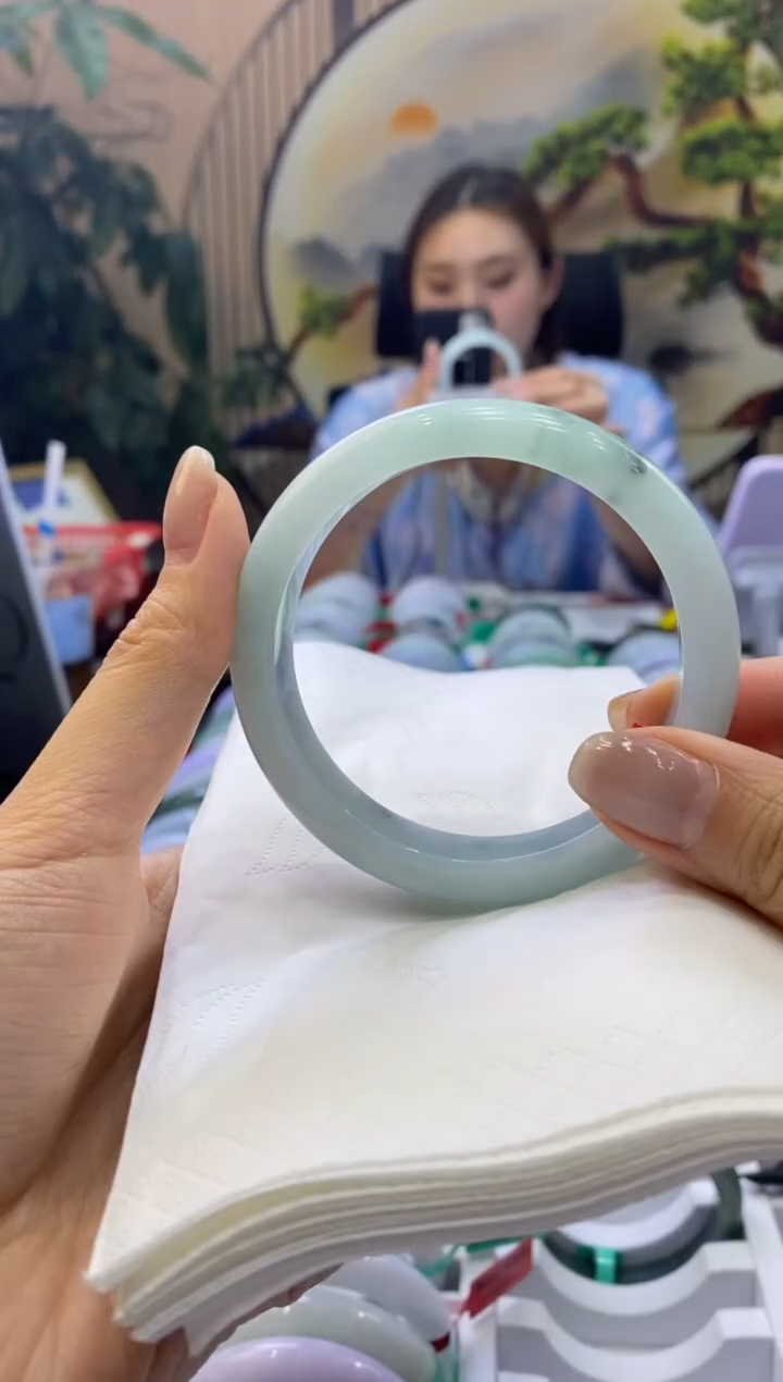 翡翠手镯未镶嵌00008910